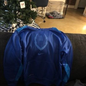 Nike youth medium sweatshirt